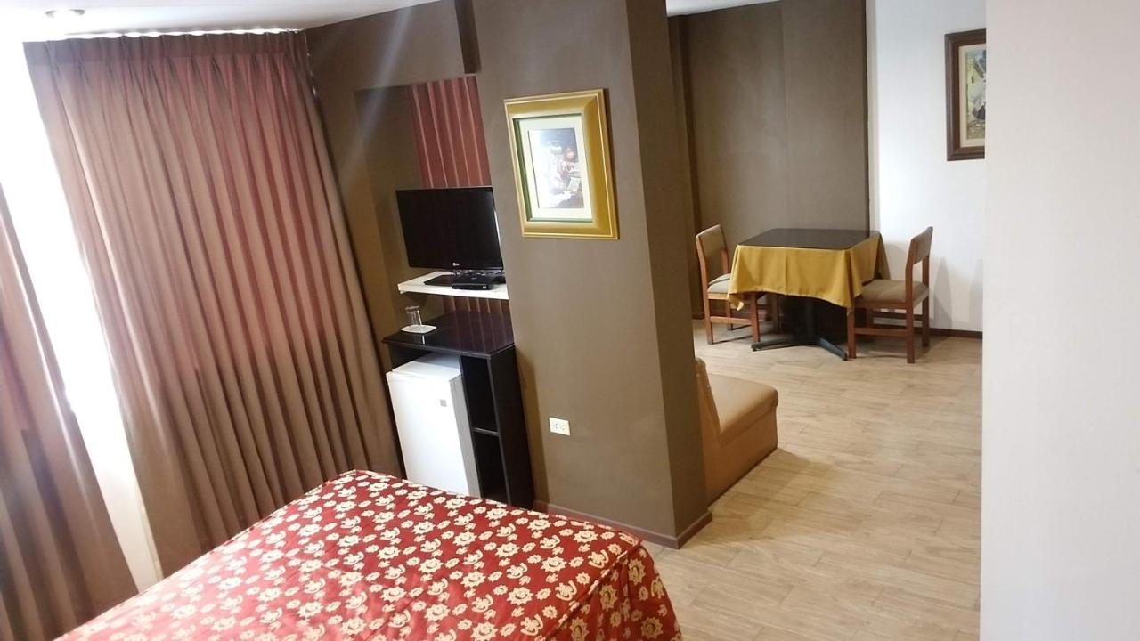 Hotel El Brujo La Merced Трухільйо Екстер'єр фото
