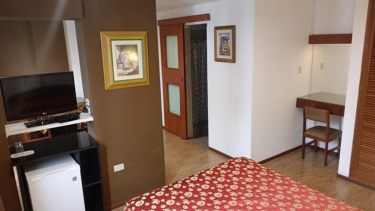 Hotel El Brujo La Merced Трухільйо Екстер'єр фото